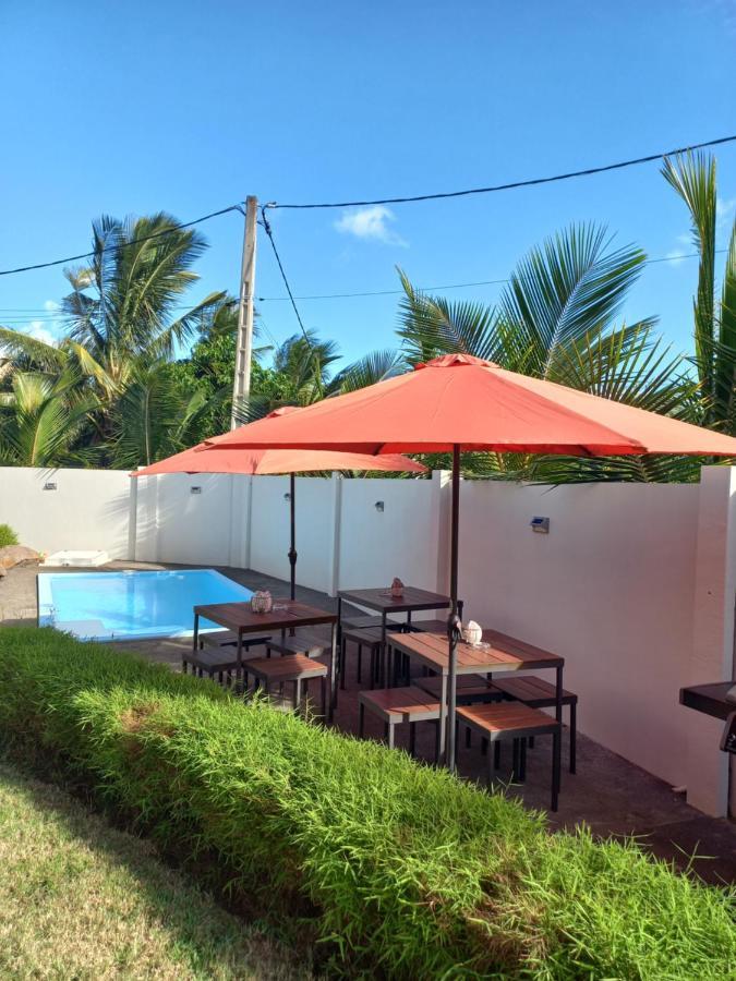 Bois Mapou Self Catering Apartments Unit 101 Rivière Noire Extérieur photo