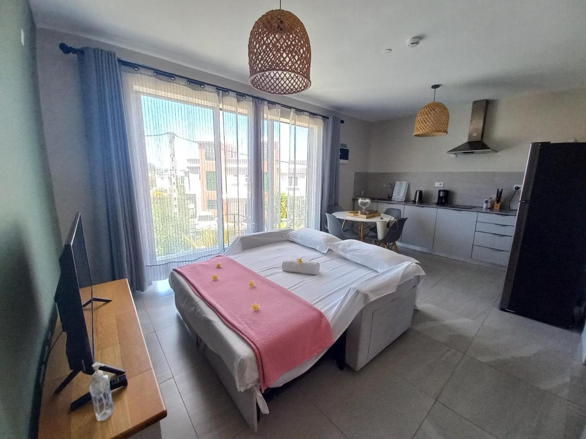 Bois Mapou Self Catering Apartments Unit 101 Rivière Noire Extérieur photo