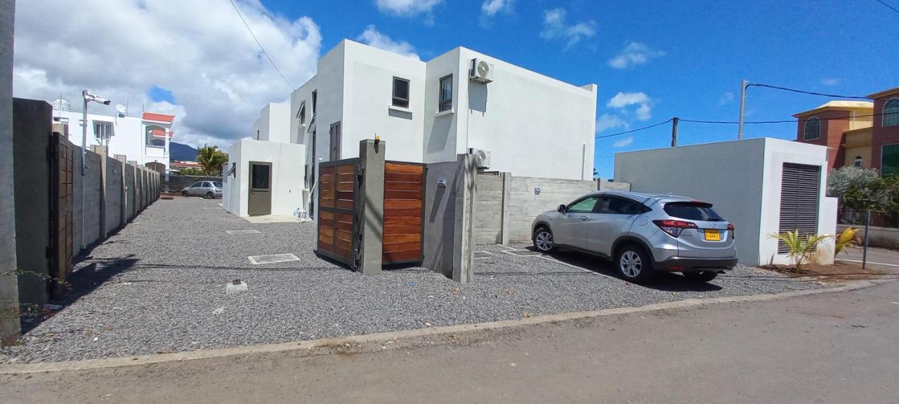 Bois Mapou Self Catering Apartments Unit 101 Rivière Noire Extérieur photo