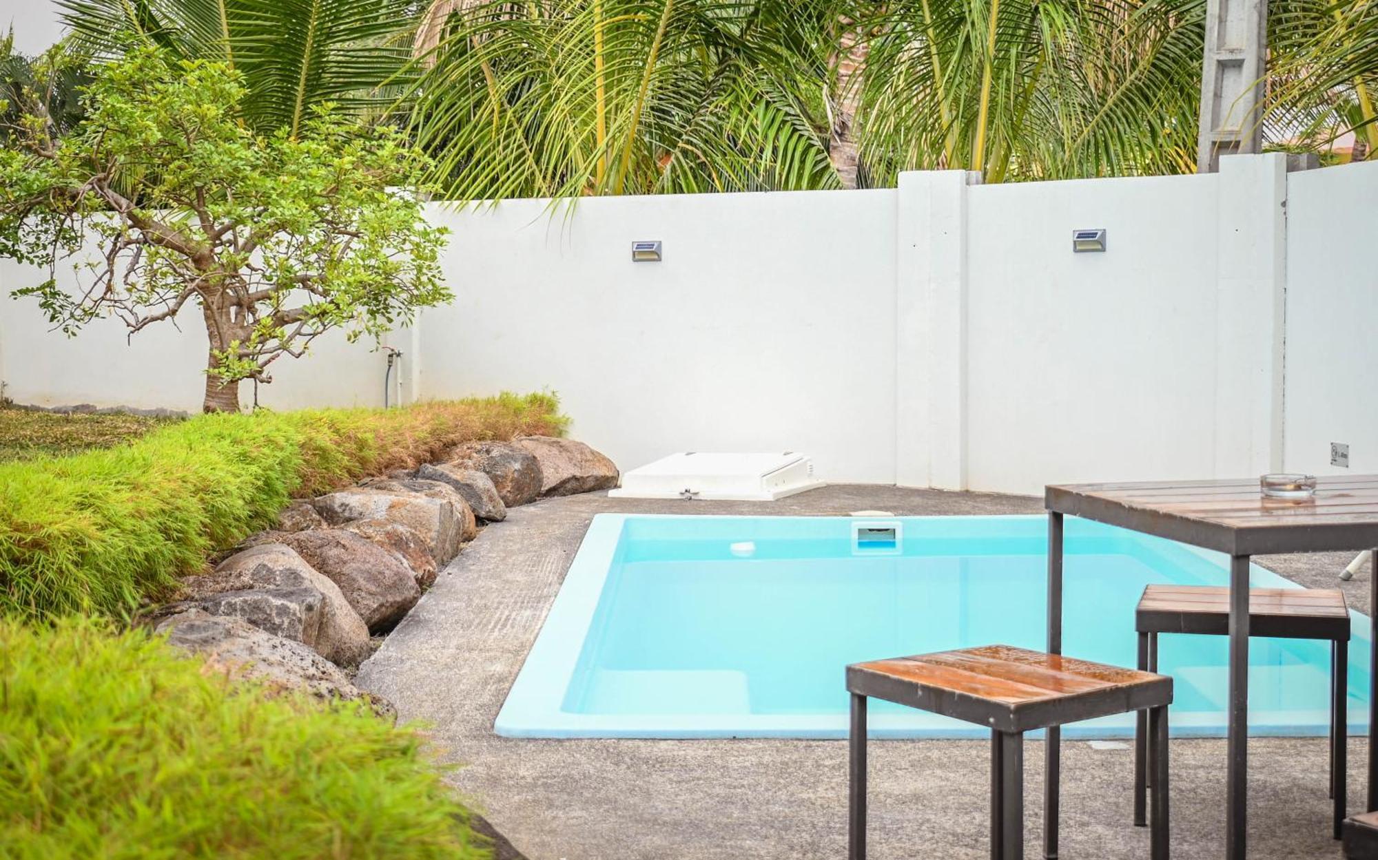 Bois Mapou Self Catering Apartments Unit 101 Rivière Noire Extérieur photo