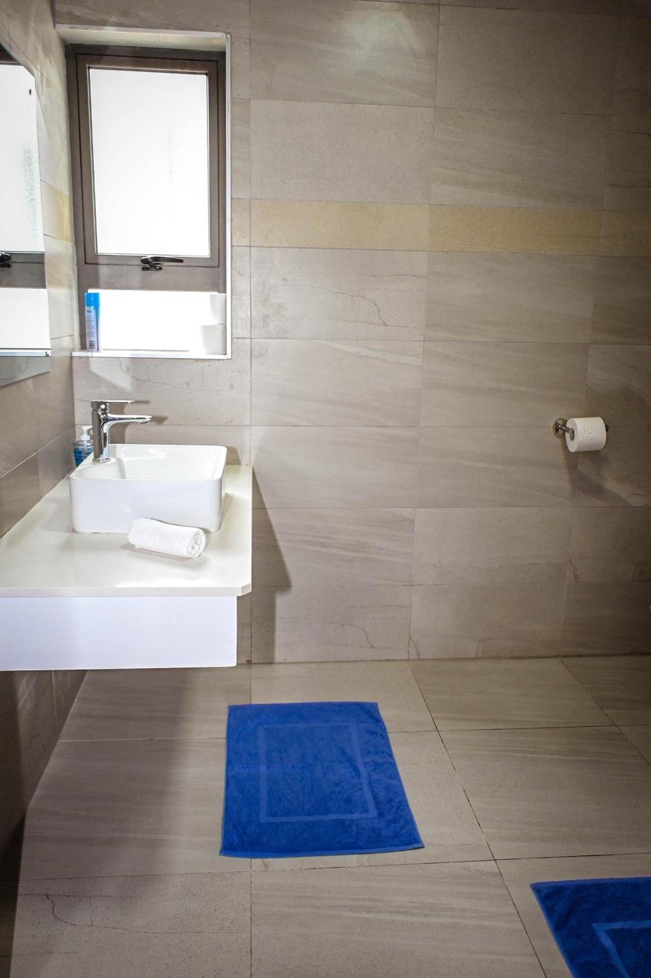 Bois Mapou Self Catering Apartments Unit 101 Rivière Noire Extérieur photo